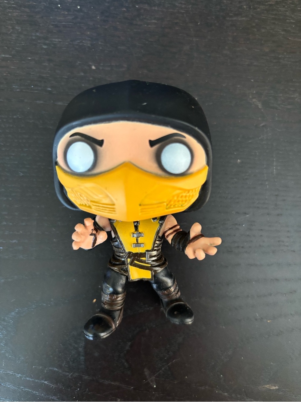 Funko Pop Mortal Kombat Scorpion #250 Collectible